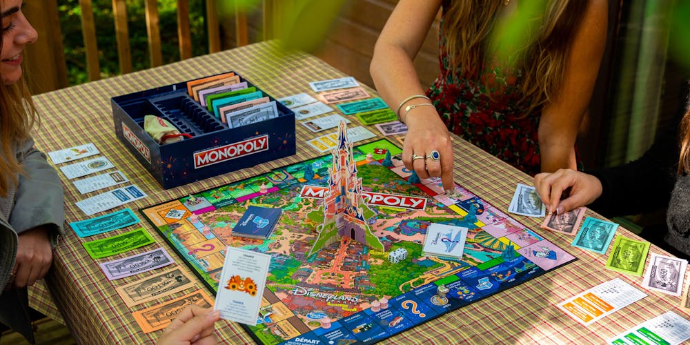Monopoly 30e anniversaire : devenez le grand patron de Disneyland Paris